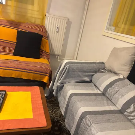 Appartement Entier 3 Pièces Agréables Café Offert *