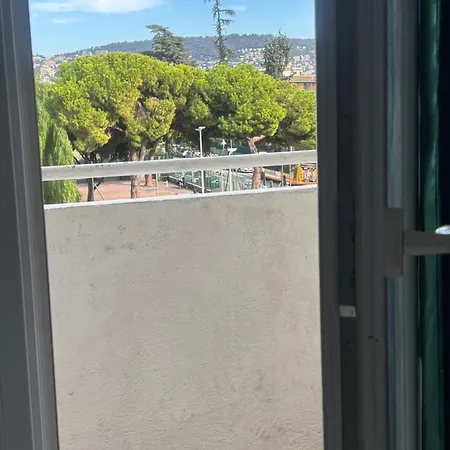 Entier 3 Pièces Agréables Café Offert Appartement Nice