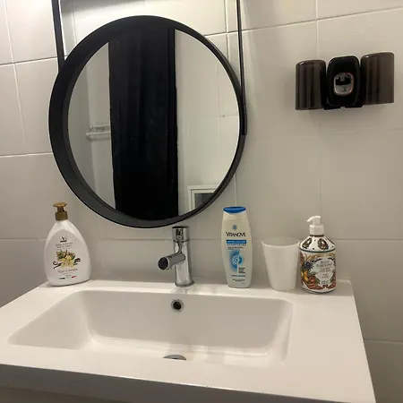 Entier 3 Pièces Agréables Café Offert Nice